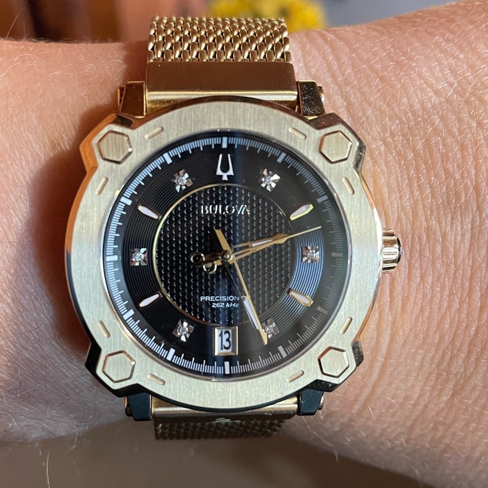 EUC Gold Bulova Precisionist Special Grammy Edition Diamond Dial Quartz